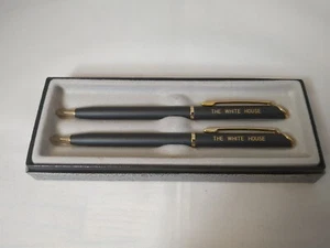 Juego de regalo vintage de pluma/lápiz de la Casa Blanca en caja nuevo en caja - Imagen 1 de 5