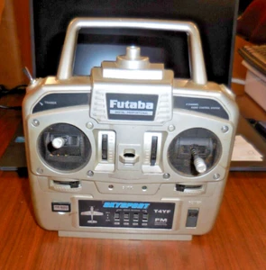 FUTABA SKYSPORT RADIO CONTROLLER - FOR PARTS (MHS) - Picture 1 of 2