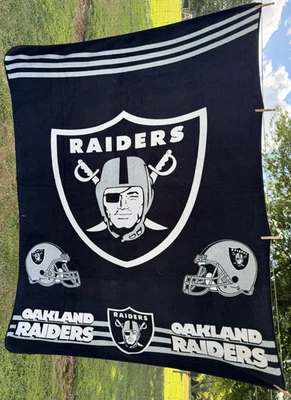 GRANDE Cobertor de Lã Leve Oakland RAIDER 82"x64" NFL! Frete grátis! - Imagem 1 de 2