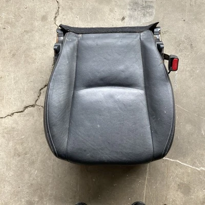 2013 2014 2014 Subaru Crosstrek XV Front Right Passenger seat Lower Cushion - Image 1 of 4