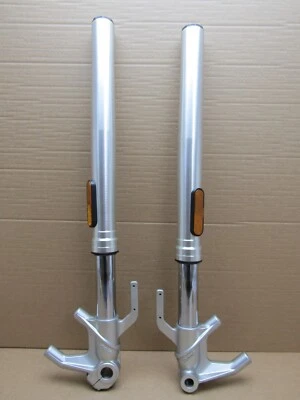 Par de soportes de tubo de horquilla Zero SR/F14.4 2020 10.268 millas SHOWA (13944) Foto 1 de 4