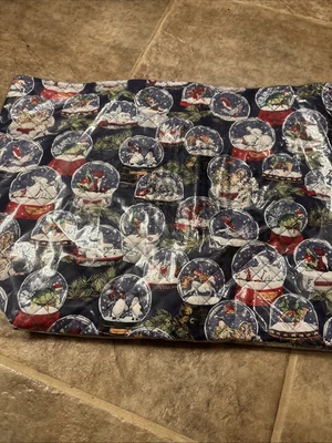 全新带标签 Vera Bradley Snow Globes XL 大号假日印花 Vera 托特包绗缝 — 第 1/4 张图片