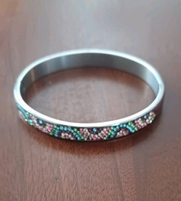 Brazalete Brazalete Bisagras Tono Plata Azul Estrás Firmado JCM Acero Inoxidable Foto 1 de 4