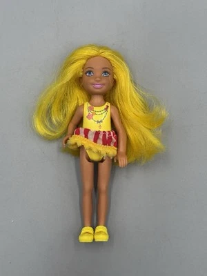 Boneca Barbie Dreamtopia Rainbow Cove Yellow Sprite Kelly Chelsea 5” de altura 2015 - Imagem 1 de 4