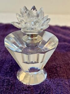 Shannon Crystal Perfume Dauber Flower or Rose Cut Decanter - Design of Ireland