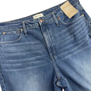 Madewell Curvy Perfect Vintage Jean Women 33 Magic Pockets Tapered Leg High Rise - Picture 1 of 9