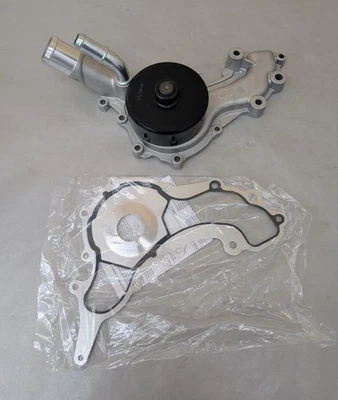 Bomba de agua del motor Carquest T5110 con junta/sellos incluidos Foto 1 de 4