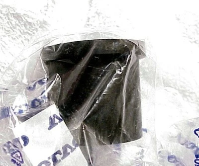 Buje de goma para cable de embrague Volvo | Para 240 242 244 245 OEM | Nuevo | $12 | Foto 1 de 3