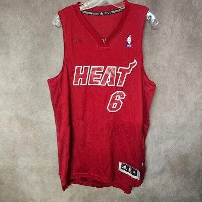 Винтажная красная мужская футболка Adidas Miami Heat Леброн Джеймс 6 Рождество 2012 г. M - Изображение 1 из 4