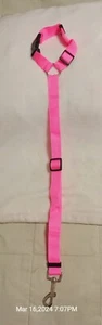 Clip poggiatesta da viaggio regolabile cane da compagnia piombo per imbracature di ritenuta di sicurezza auto - Foto 1 di 3