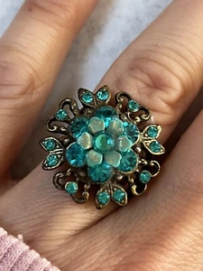 Anello Michal Negrin cristallo floreale cocktail misura regolabile Israele blu turchese - Foto 1 di 9