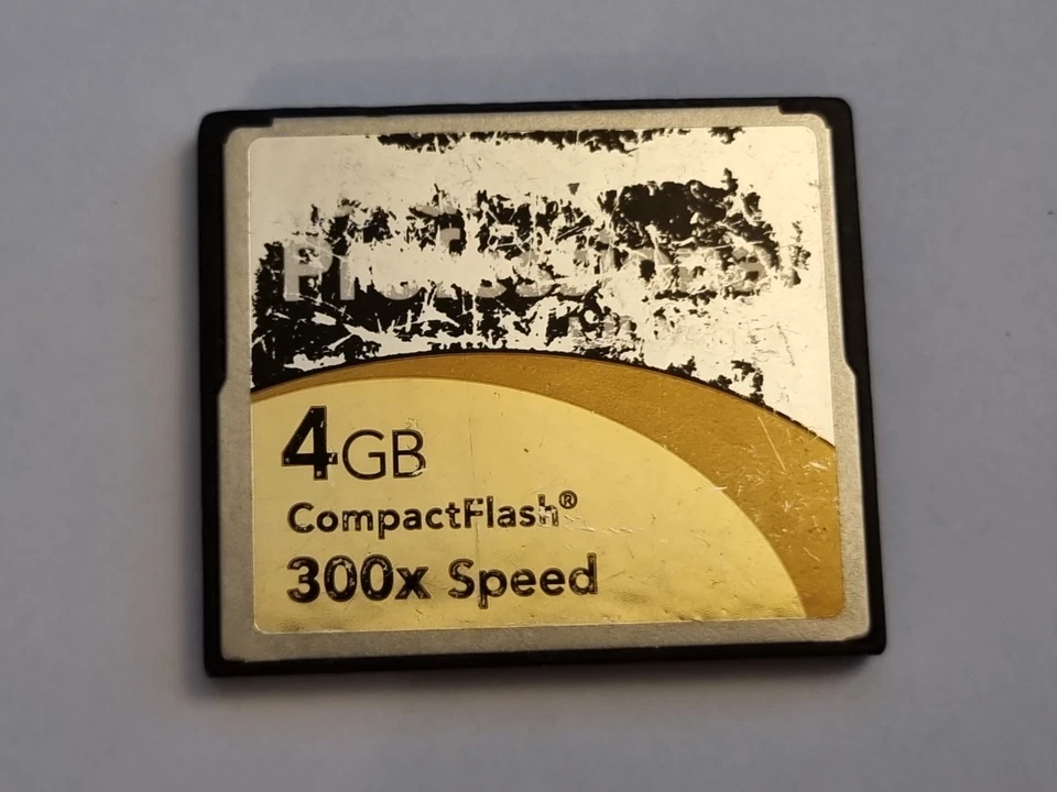 LEXAR PROFESSIONAL 4GB COMPACT FLASH CARD 300X SPEED - UK SELLER - FREE POSTAGE - Image 1 of 1