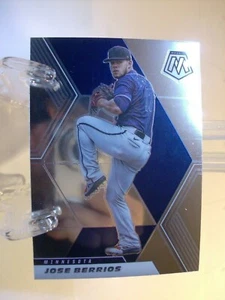 2021 Panini Mosaic Baseball Card #184 Jose Berrios (1678) - Picture 1 of 2