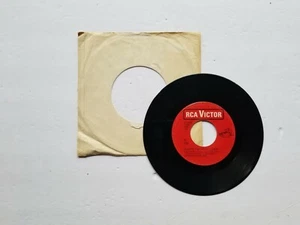 Roger Miller - It Happened Just That Way / One Dyin' And A - 45 RPM 7" Record - Picture 1 of 1