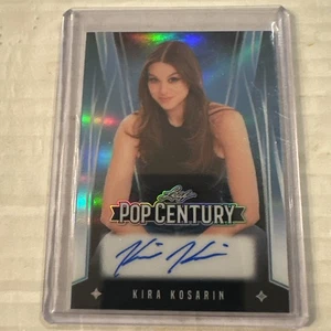 2025 Leaf Pop Century Kira Kosarin /7 Auto Blue Holo Thundermans Shake It Up - Picture 1 of 2