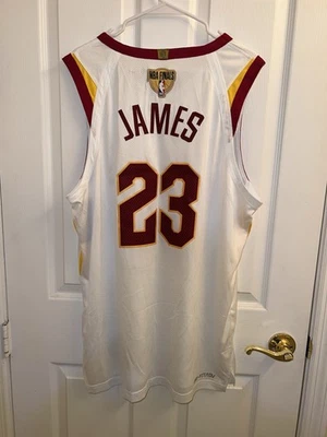 Camiseta grande para hombre LeBron James Cleveland Cavaliers 2018 de las Finales de la NBA Foto 1 de 4