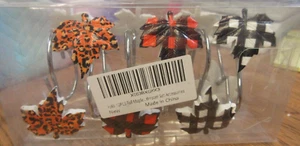 12 Stück DUSCHVORHANGHAKEN Herbst Ahornblätter kariert + - Bild 1 von 3