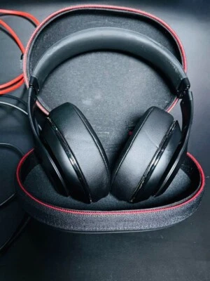 Beats Studio 2 Wireless Kopfhörer schwarz - Bild 1 von 4