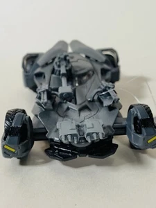 Jada Toys DC Batman Batmobile Justice League 1:32 DIECAST CAR  5 inch - Picture 1 of 9