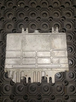 Centralina motore Seat Ibiza II (6k) 1996 -modulo 030906027AK 44kW FJD1167 - Immagine 1 di 2