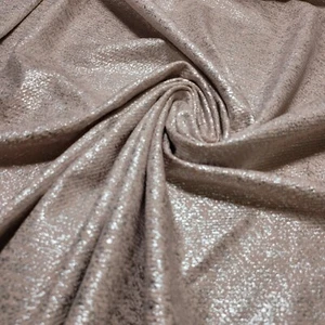 "Gofre rosa Jacquard material viscosa lámina plateada elástico tela artesanal 58" - Imagen 1 de 2