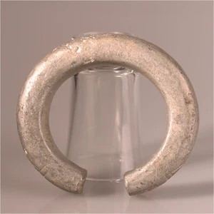 12928 Old Aluminium Bracelet Der Tuareg Fulani Niger - Picture 1 of 6