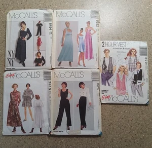Patrones de costura McCall's años 90, lote mixto AF de 15 - Imagen 1 de 6