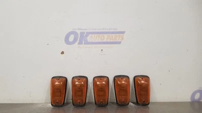 1993 CHEVY SILVERADO 3500 CLEARANCE LAMP SET - Image 1 of 4