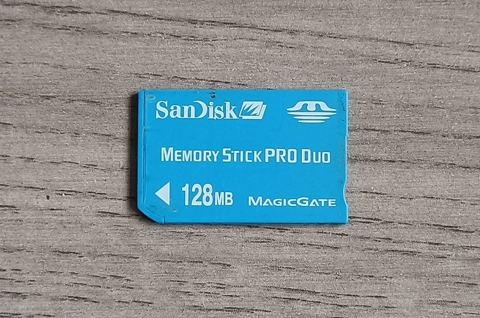 SanDisk 128MB (Megabytes) Memory Stick Pro Duo Memory Card. - Image 1 of 1