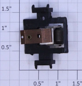 Lionel 9050-150 Pickup Assembly w/ Roller & Bracket - No Axle Contact - Picture 1 of 2