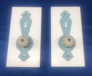Pair Of Two Teal And White Hand Towel Hanging Knobs - Picture 1 of 3