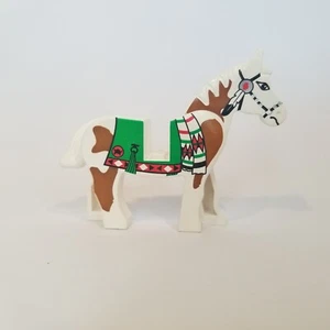 LEGO Native Horse Green Saddle Printed Blanket Feather Handprint Paint Moveable - Picture 1 of 6