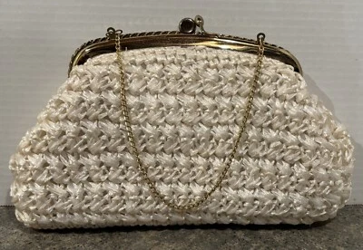 "Bolso de mano vintage Garay color crema paja broche de metal 10"" X 6""" Foto 1 de 4