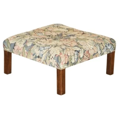 LARGE VINTAGE GEORGE SMITH FOOTSTOOL OTTOMAN WITH EMBROIDERED UPHOLSTERY - Image 1 of 4