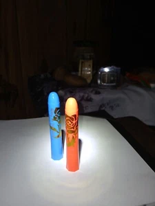 Lot Of 2 Glow In The Dark Face Paint Sticks - Picture 1 of 4