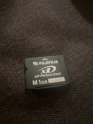 Fujifilm XD Picture Card M 1GB Camera Memory Card (Fits Olympus) - Image 1 of 2