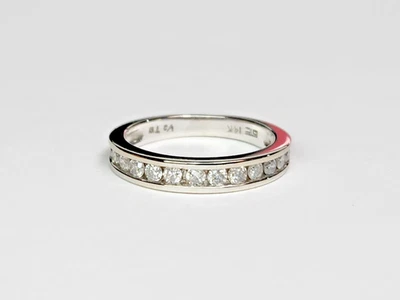 SPARKLY 14k White Gold 0.50 ctw. Diamond Channel 4mm Band Ring Sz 6.25 - Image 1 of 4