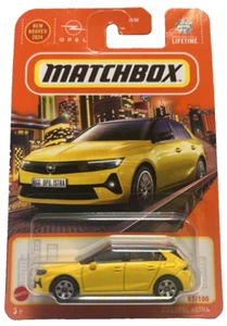 MATCHBOX 2022 OPEL  ASTRA YELLOW 1/64 HTF - Picture 1 of 3