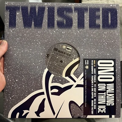 YOKO ONO - never played mint 2 LP's - "TWISTED" 1985 "WALKING ON THIN ICE" - Imagem 1 de 3