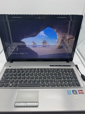 "Laptop Lenovo IdeaPad Z565 15,6"" - Windows 7 bloqueado - solo para piezas / como está" Foto 1 de 4