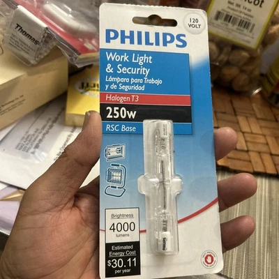 Philips  T3 Bulb, 250W, RSC Base, 120 VAC, Work Light 4000 Lumens - Image 1 of 4