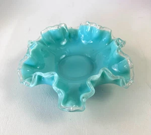 Mid-Century Modern Fenton Art Glass small, ruffled dish CRESTS c.1950-60s Blue - Picture 1 of 4