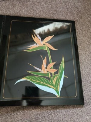 Álbum de fotos vintage de Japón laca negra pájaro del paraíso flores aprox 12 X 12  Foto 1 de 4