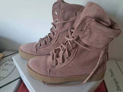 Женские сапоги до лодыжки с розовым верхом - Изображение 1 из 4