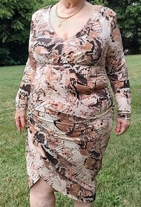 INC SNAKE PATTERN, Long Sleeve, Shoulder Pads. Shirred Side, Size L - Picture 1 of 3