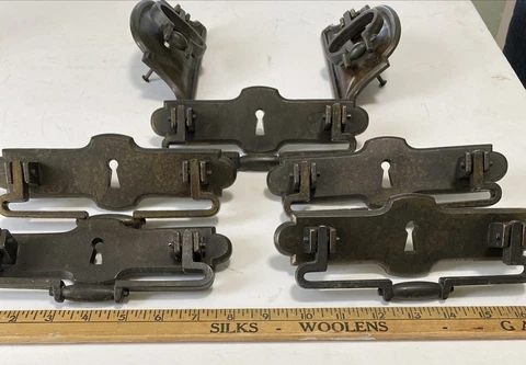 Vintage Brass Drawer Pulls Handles Cabinet Knobs 8”Lot Of 7  See Pictures Cover