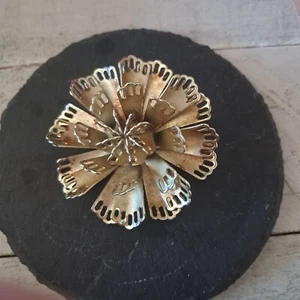 Vintage Goldtone Flower Brooch - Picture 1 of 5