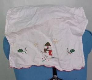 Winter Holiday Doily Cover Embroidered Cotton Blend Home Decor Snow Red White - Bild 1 von 2