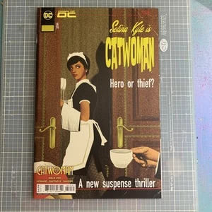 Catwoman #59 Cubierta C Variante Tarjetero Jorge Fornes - Imagen 1 de 2