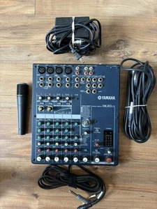Yamaha MG82CX Professional Audio Mixing Console - Analog Mixer W GLS Microphone - Picture 1 of 4
